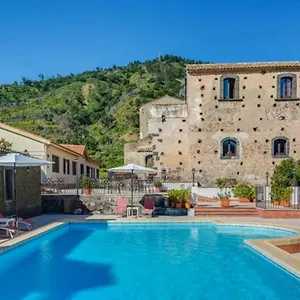 Landhuis Il Borgo Country, Castiglione De Sicilia
