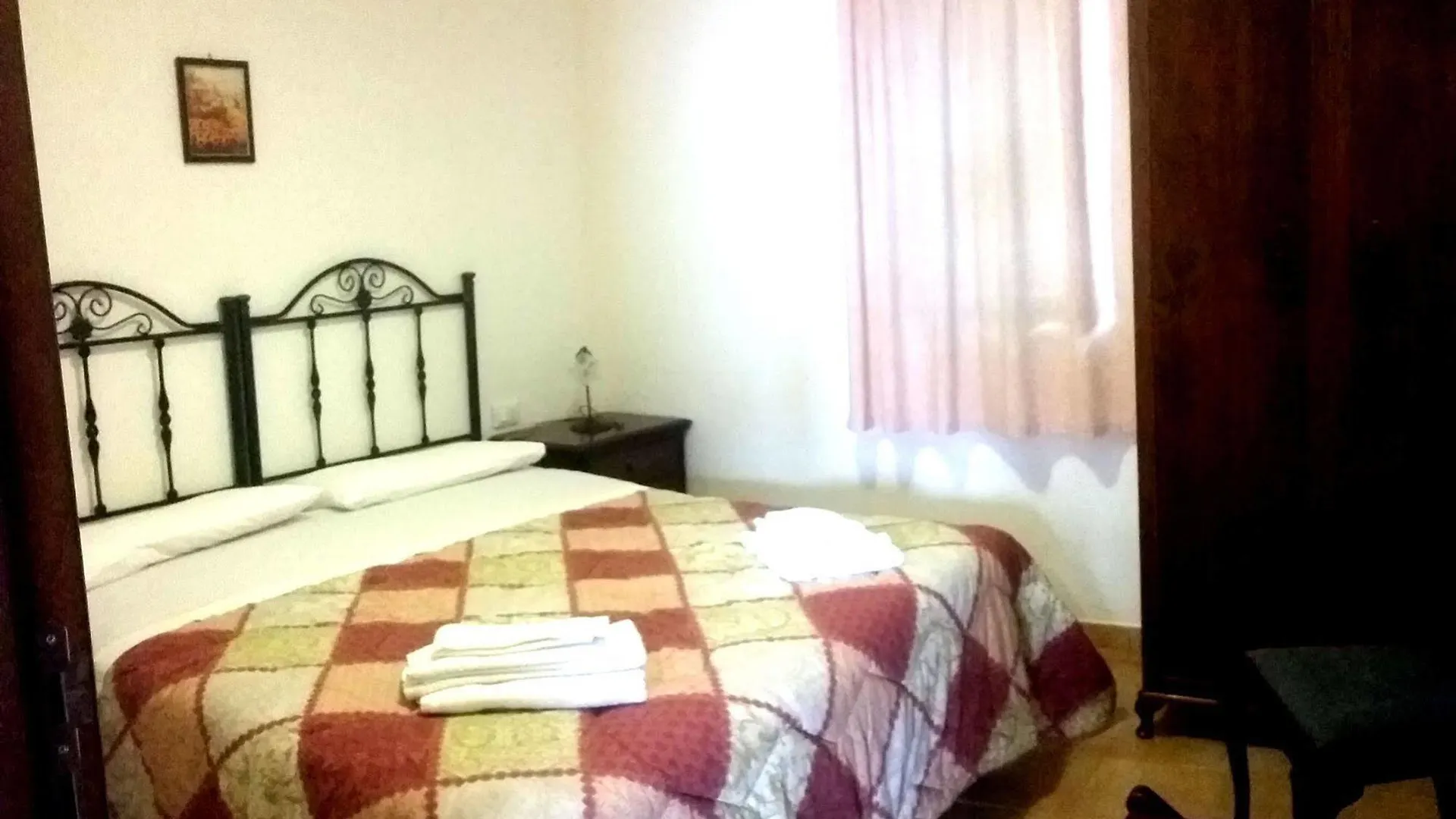 Oasi Del Borgo Apartment Borgo Bonsignore 0*,