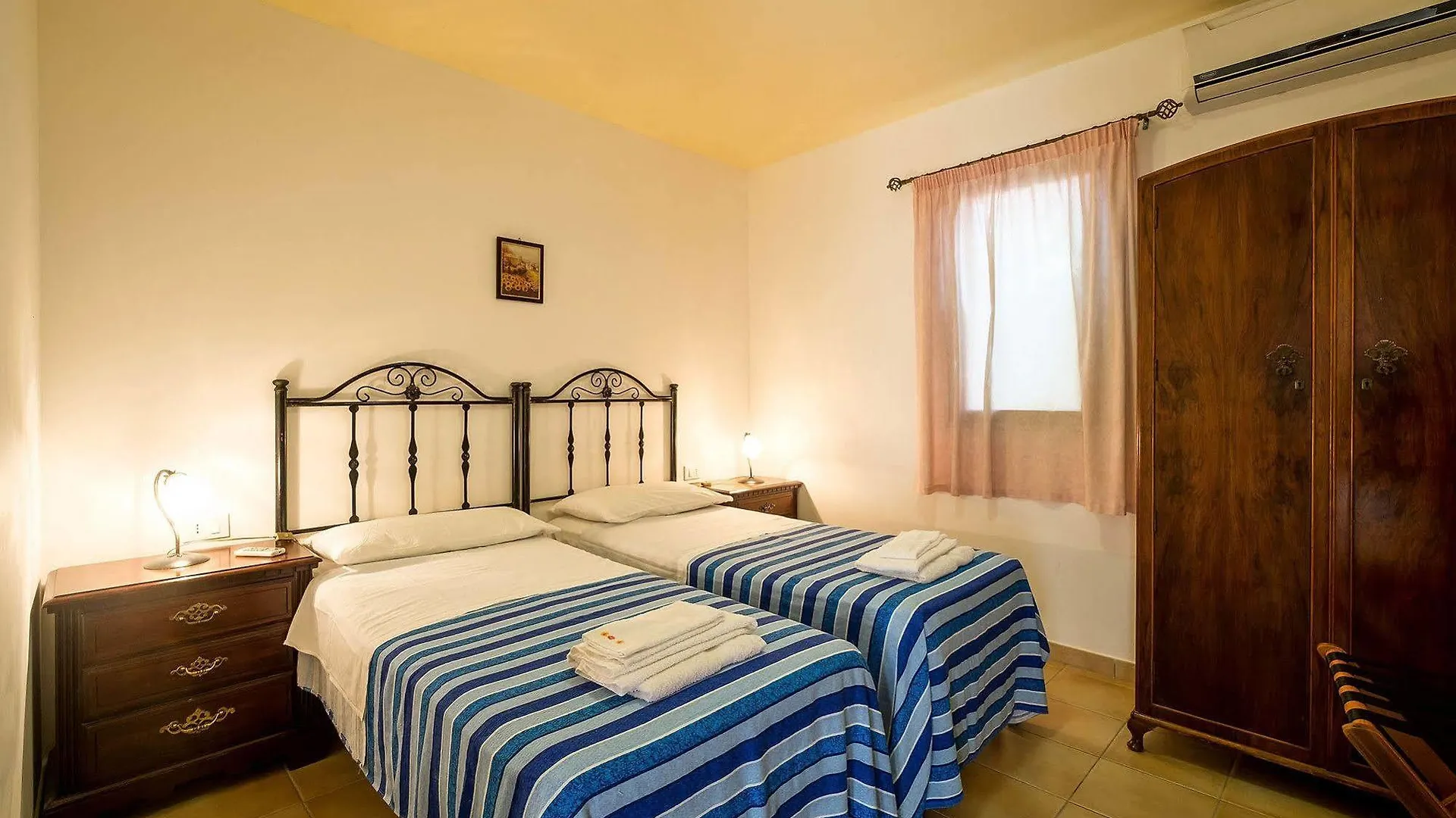Oasi Del Borgo Apartment Borgo Bonsignore 0*,  Italy